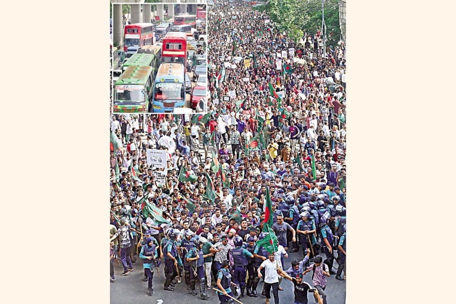 Bangla blockade stalls Dhaka, chokes major highways