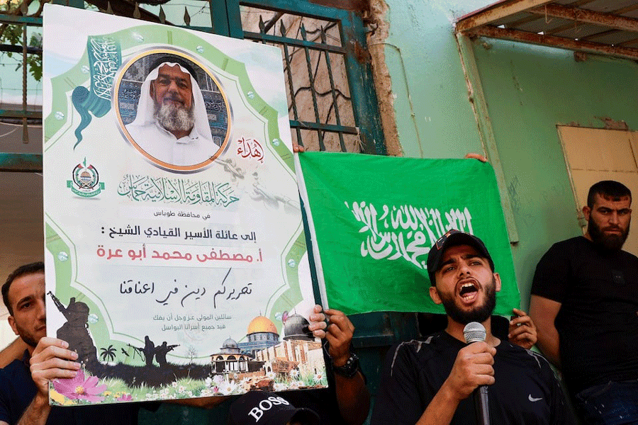 Hamas leader in West Bank dies in Israeli custody, says Palestinian government body