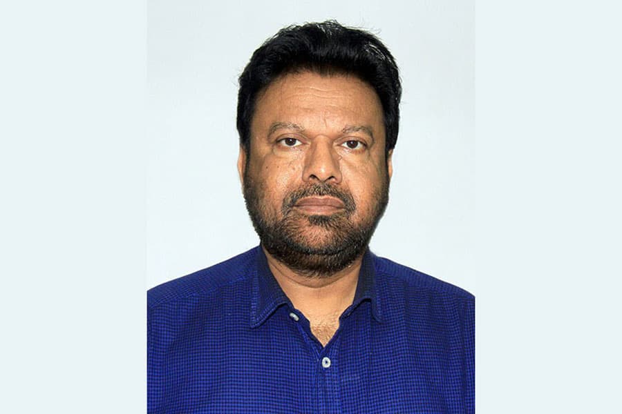 Bhorer Kajog editor Shyamal Dutta barred from travelling to India