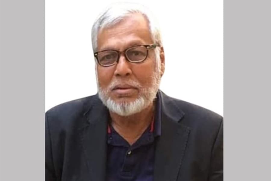 Corruption and irregularities permeate power and energy sector, says adviser