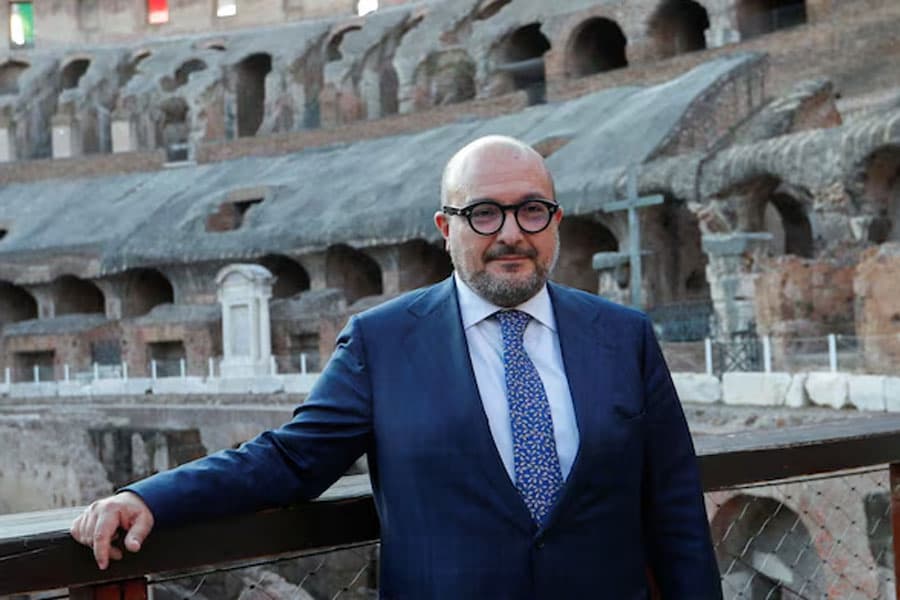 Italian culture minister’s affair tests PM Meloni’s loyalty