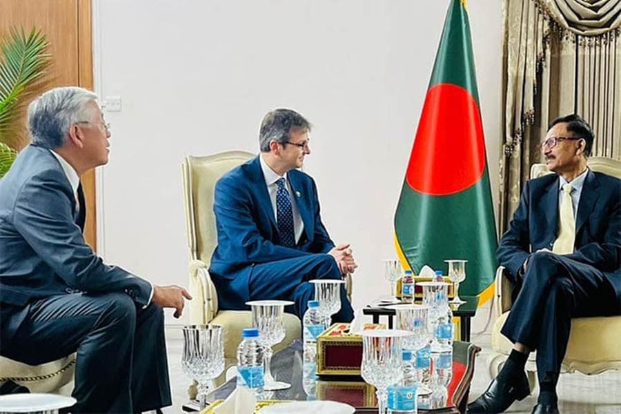 US assures Bangladesh of helping expand economic opportunities