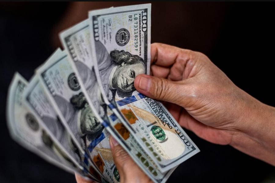 Bangladesh’s foreign currency reserves ‘close to’ $20 billion