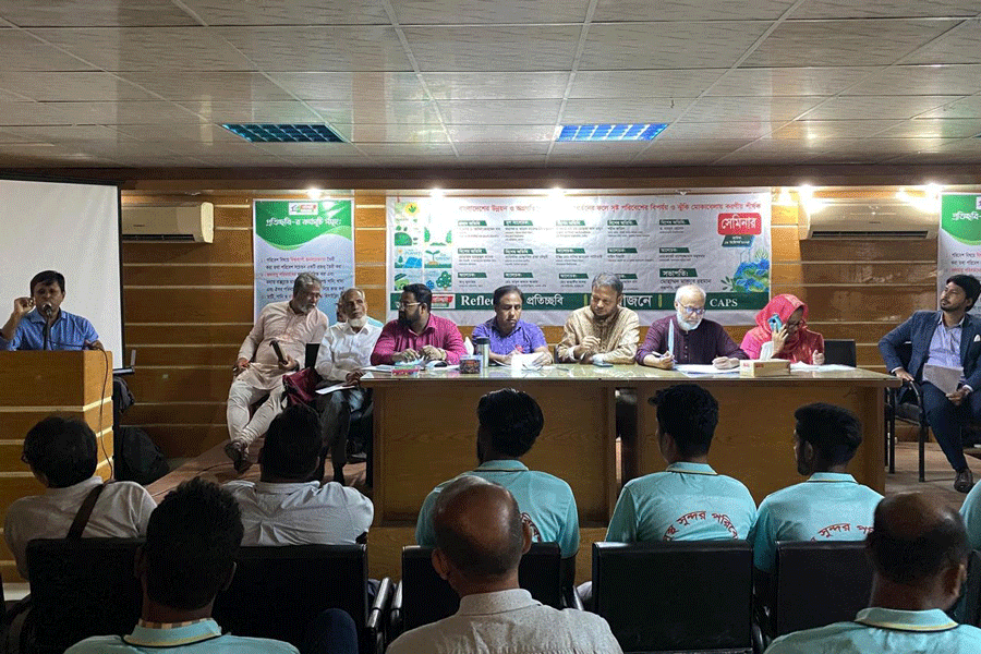 Renewable energy can play a major role in meeting challenges of environmental degradation: Speakers