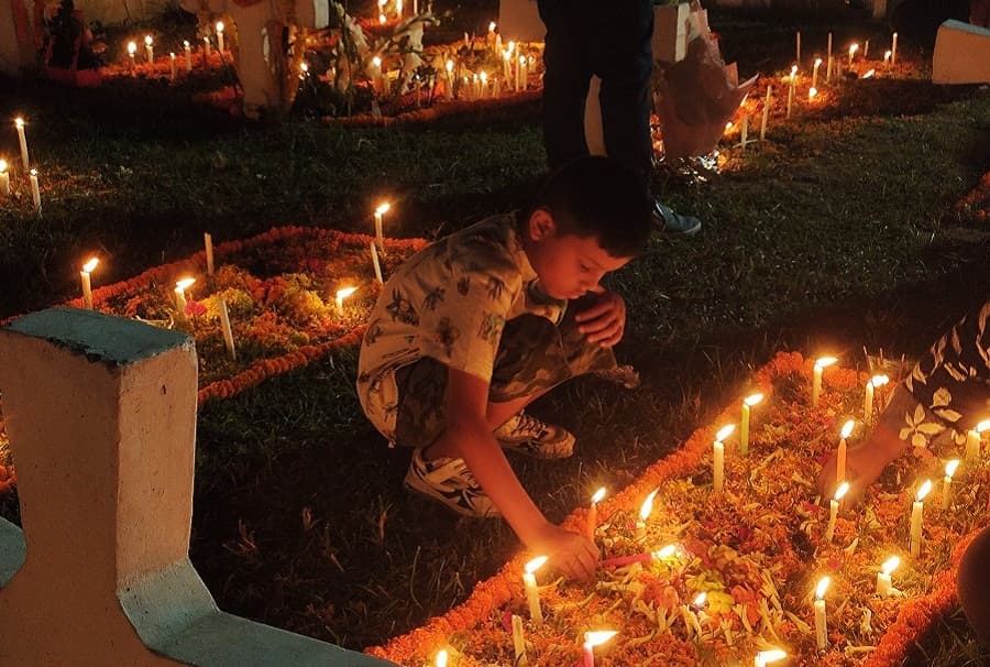 Beyond customs, it is memory: The All Souls Day in Dhaka