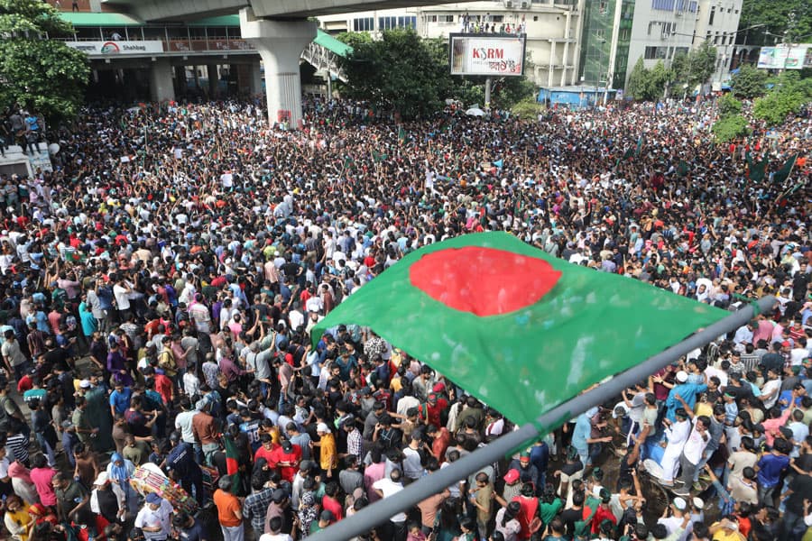 Loyalists and apologists of fallen regime