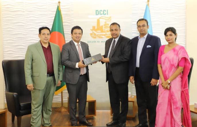 Sri Lankan envoy discusses business promotion issues with DCCI President