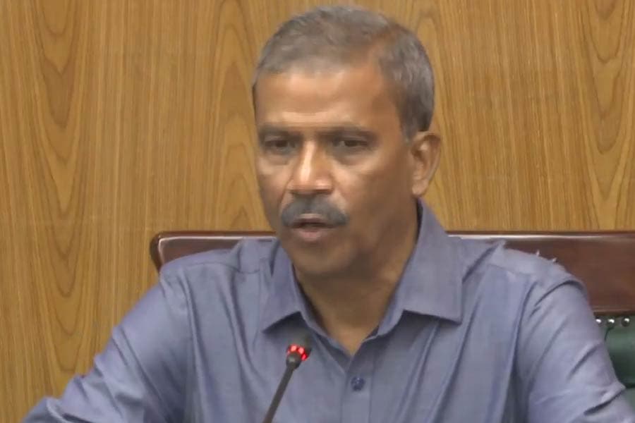 We have no disagreement on taking action against Awami League: Asif Nazrul
