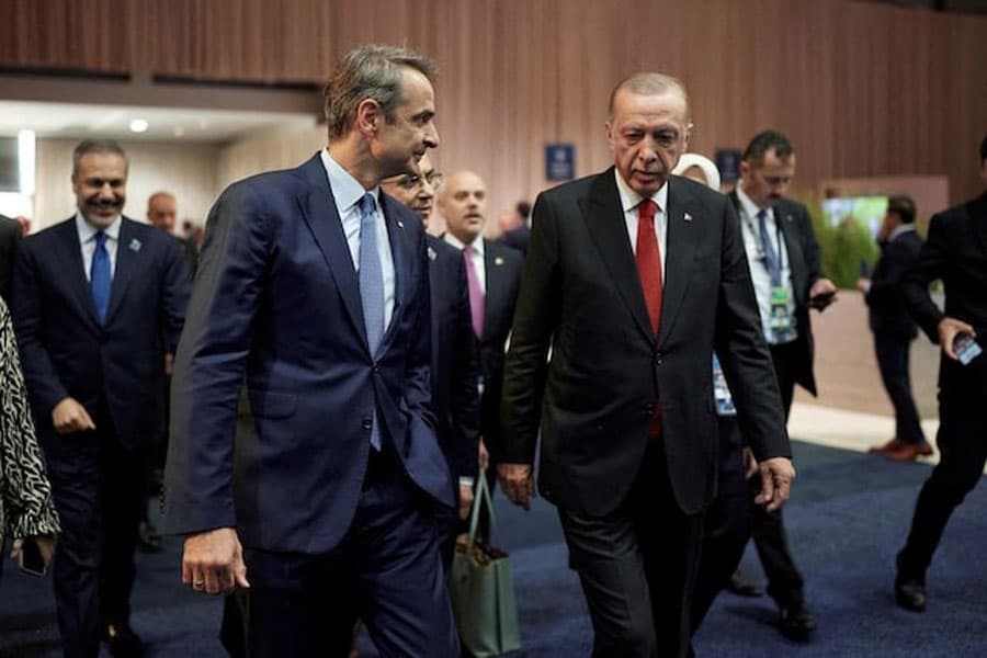 Greece says Turkey must lift war threat to get access to EU defence funds