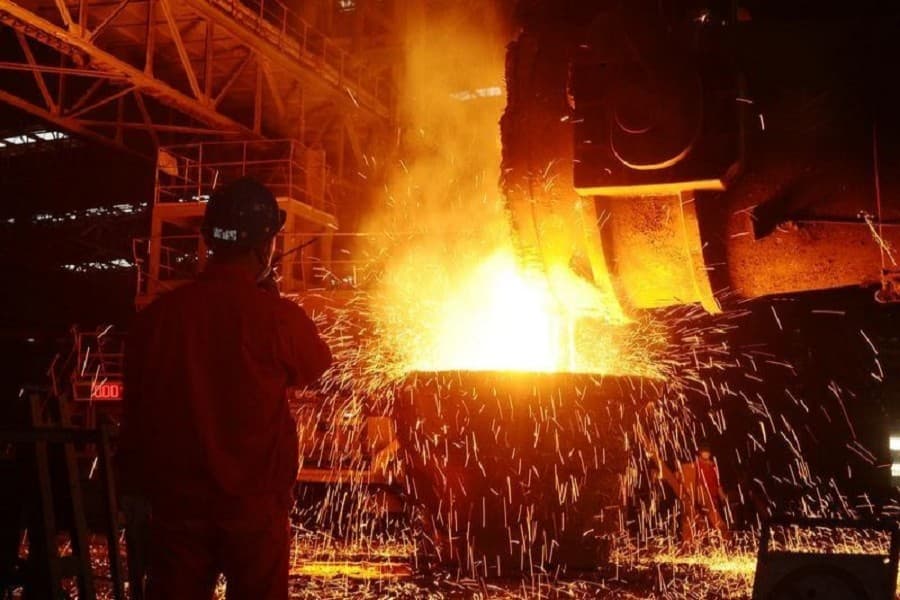 China July industrial profits rise at slowest pace in three months