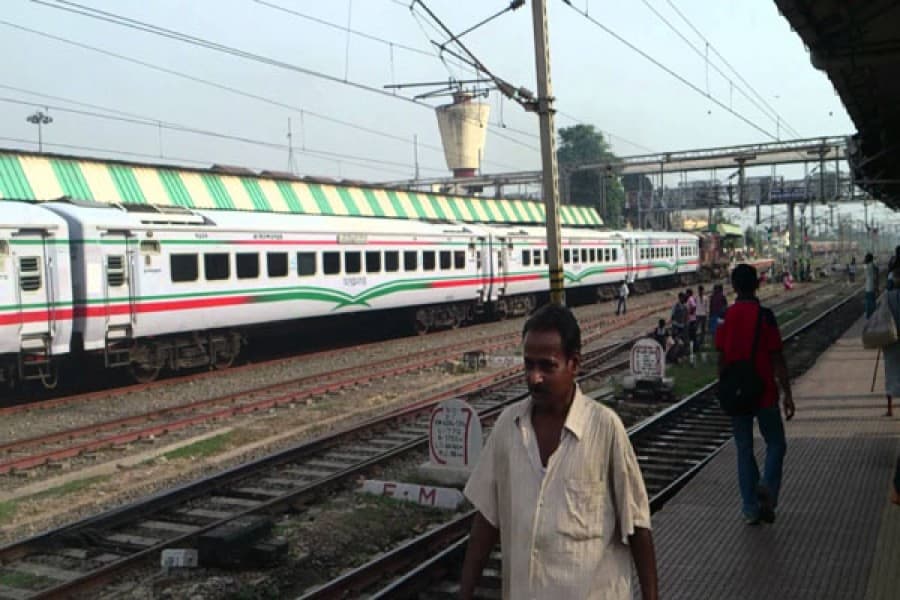New India-Bangladesh rly line to start 2019