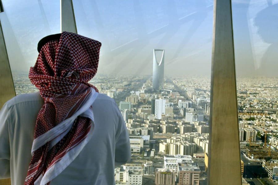 Saudi private sector growth rises amid crackdown