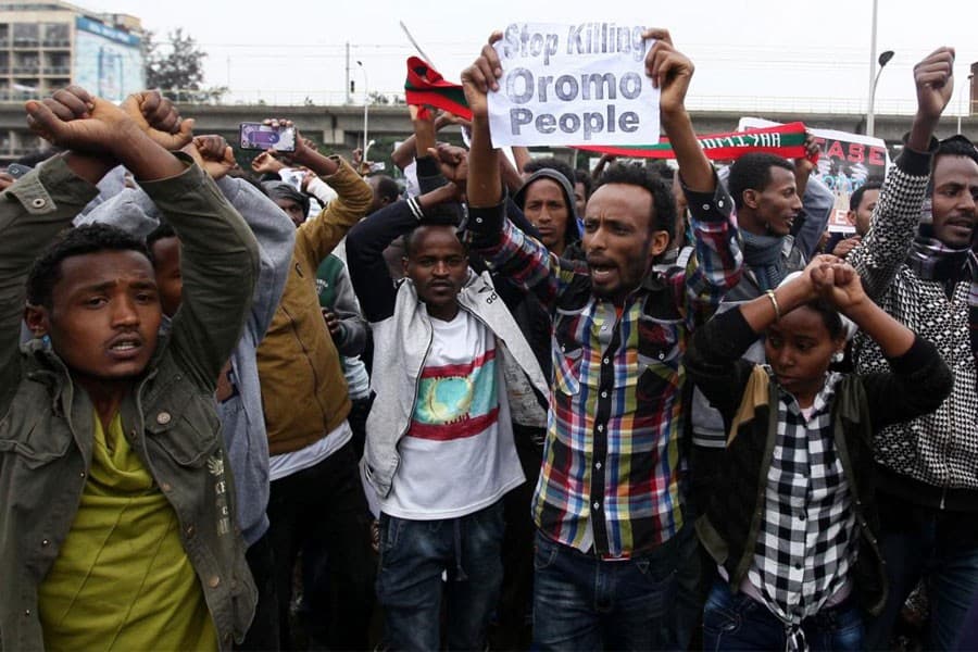 Ethiopian court jails members of outlawed group