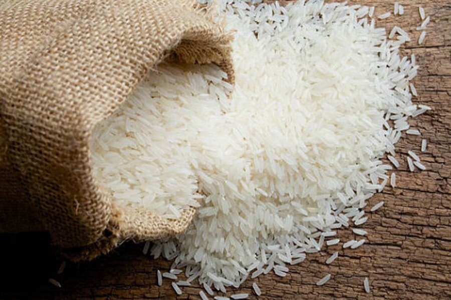 Local administration seize 10 sacks of VGF rice in Rajshahi