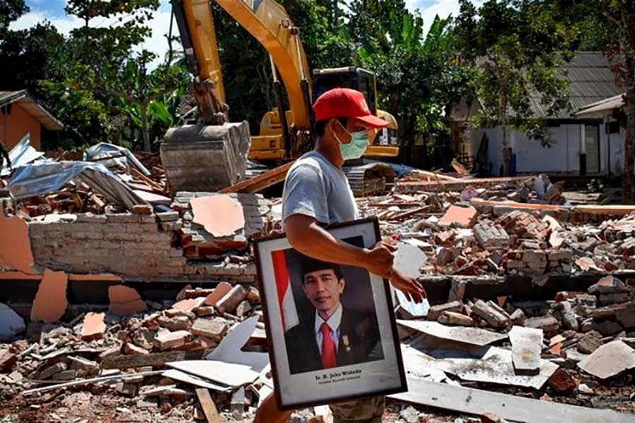 Indonesia earthquake death toll rises to 555