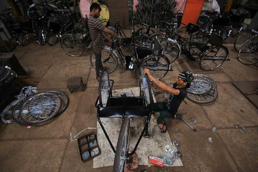 India's economy likely grew 7.6 per cent year-on-year in April-June quarter