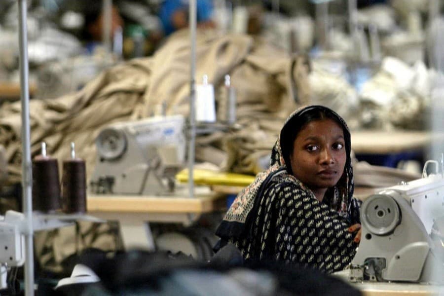 Removing anomalies in new RMG wage structure