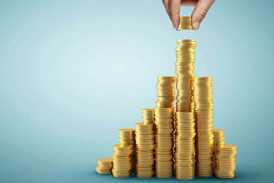 Move to boost expats' investment