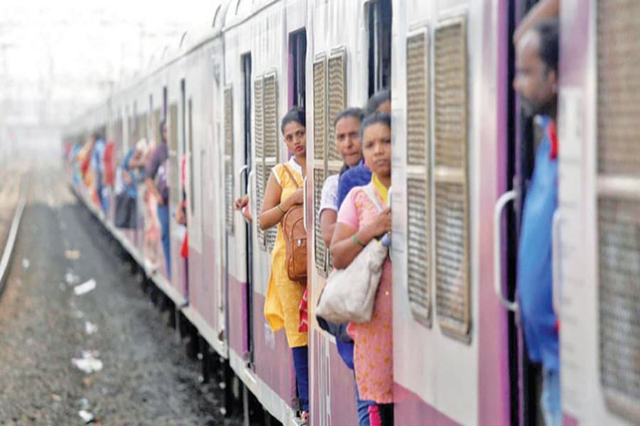 India's economic growth seen slipping in April-June, more stimulus expected