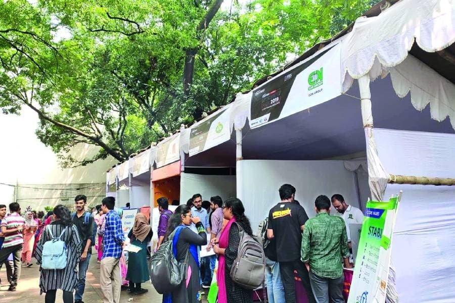 Youths exploring new horizons of internship