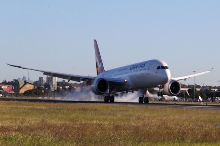 Longest non-stop passenger flight tested