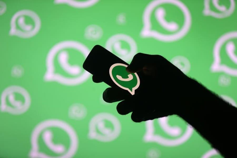 WhatsApp adds shopping catalogue feature, courting e-commerce