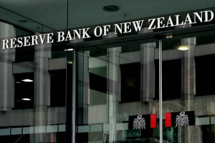 NZ Reserve Bank alerts public to phone call scam