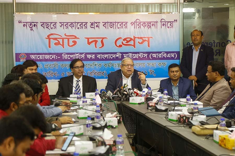 'Move to send 750,000 workers aboard in Mujib Year'
