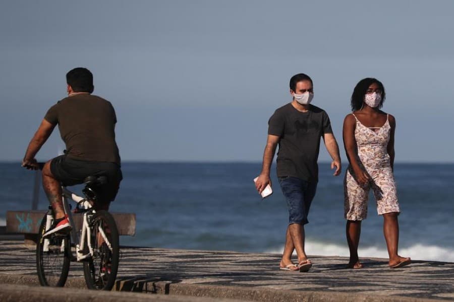 Brazil surpasses US in daily coronavirus death toll