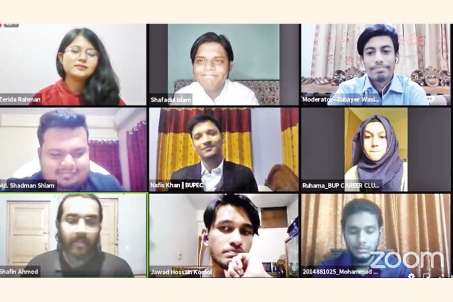 What should be roles of university clubs?