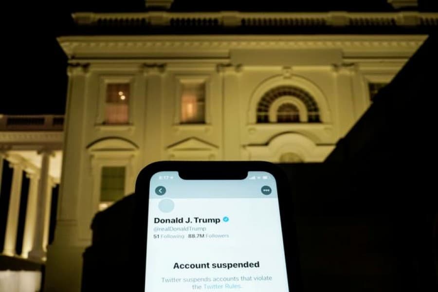 US Supreme Court brings end to Trump Twitter battle