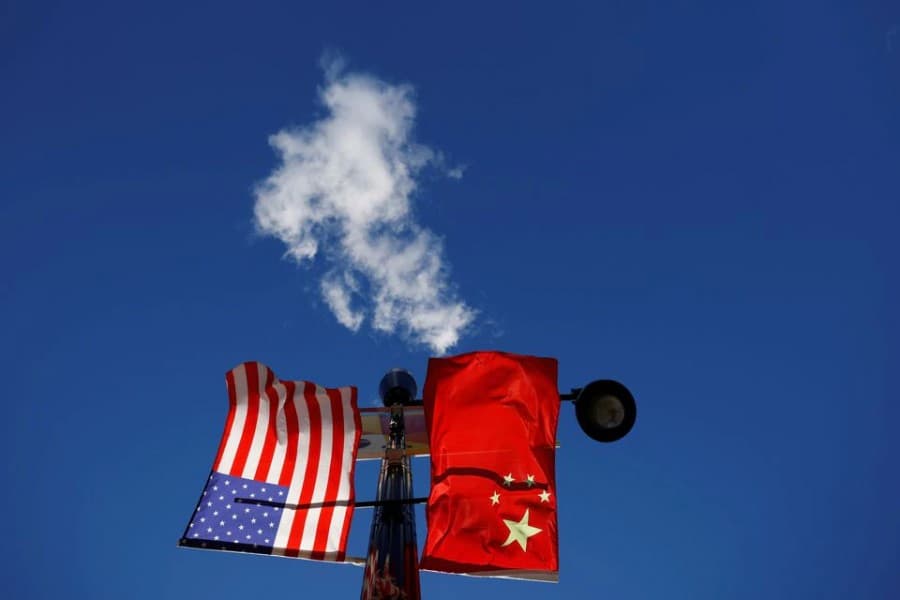 Beijing to ease travel rules for US business execs