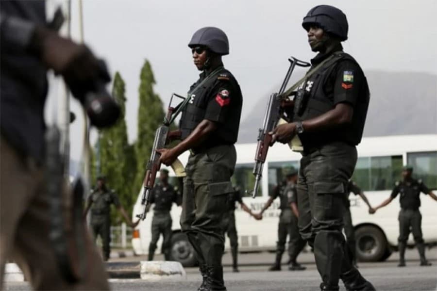 Gunmen kill 62 vigilantes in Nigeria