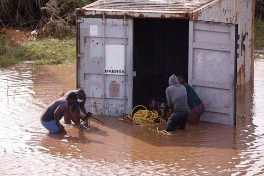 South Africa floods: Death toll hits 400