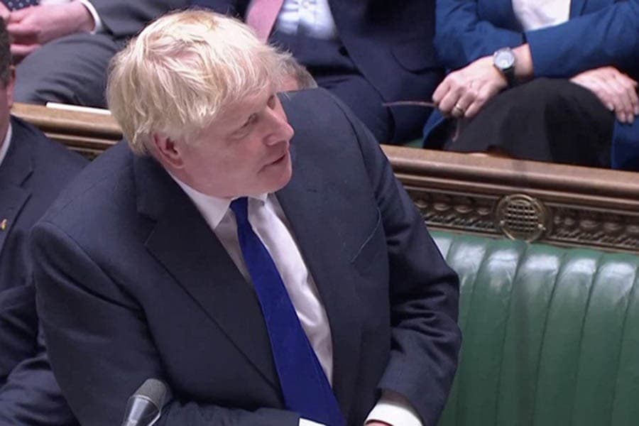 Johnson set to step down as UK PM